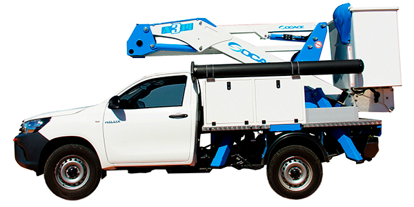 Pick up con cesta elevadora 14A min